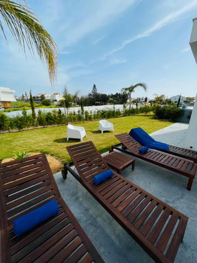 By The Beach Villa Natalya プロタラス エクステリア 写真