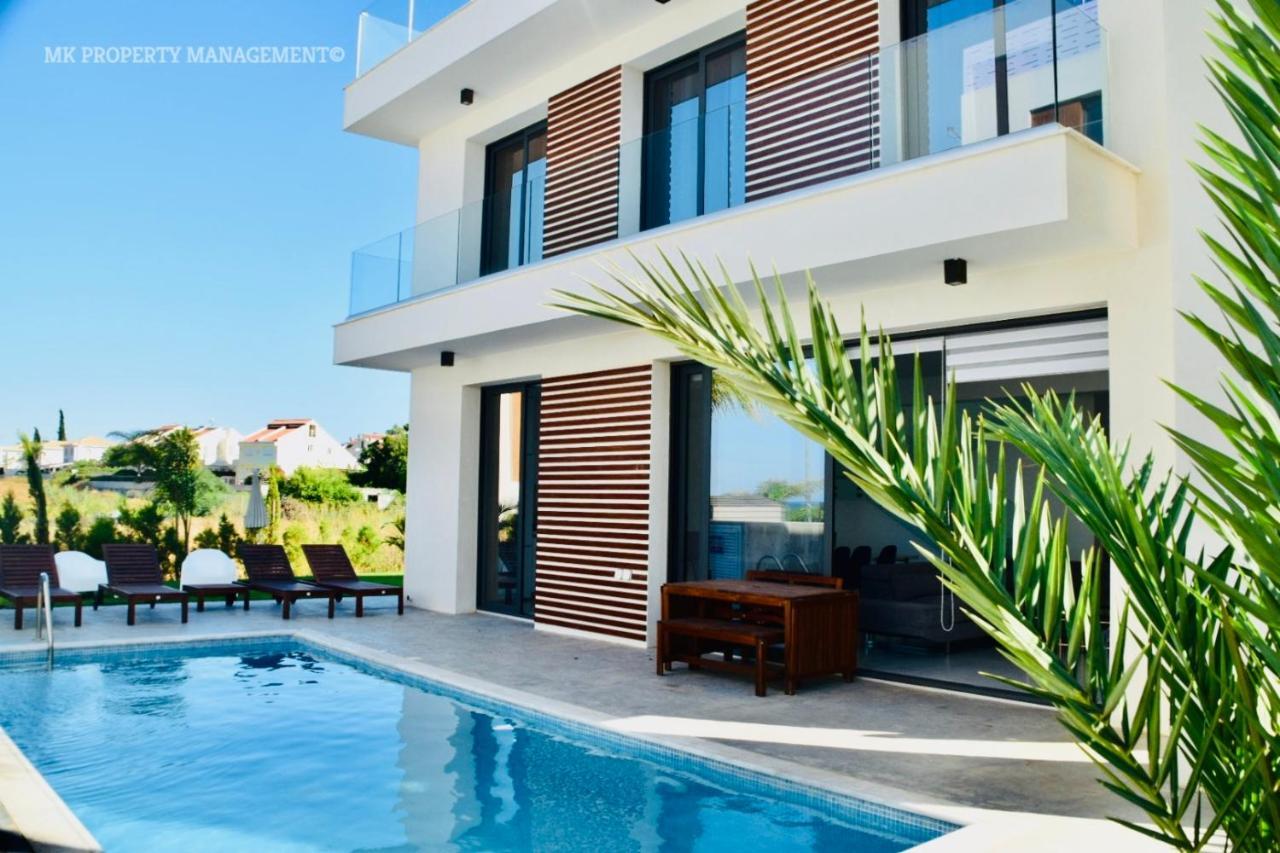 By The Beach Villa Natalya プロタラス エクステリア 写真